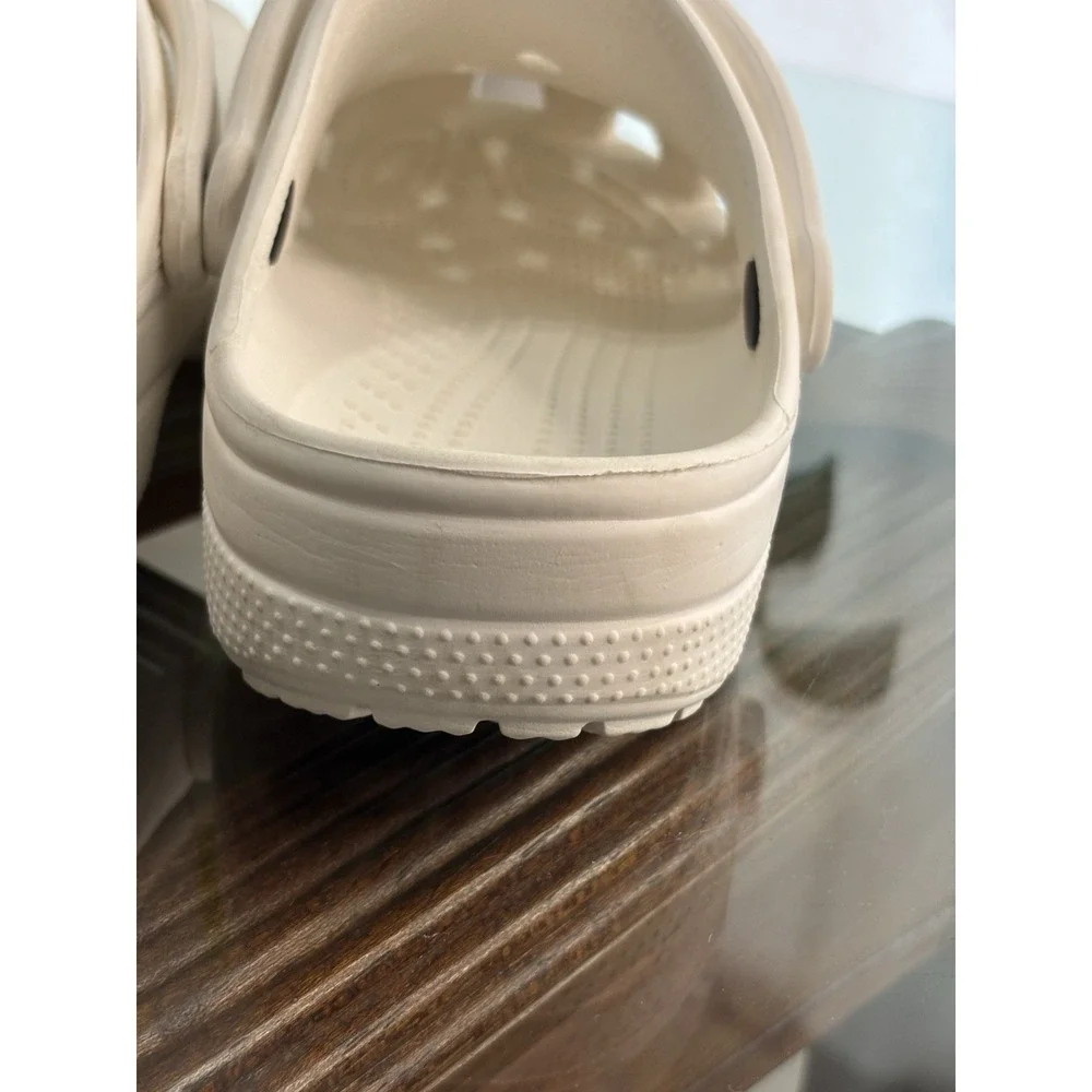 CROCS classic clog